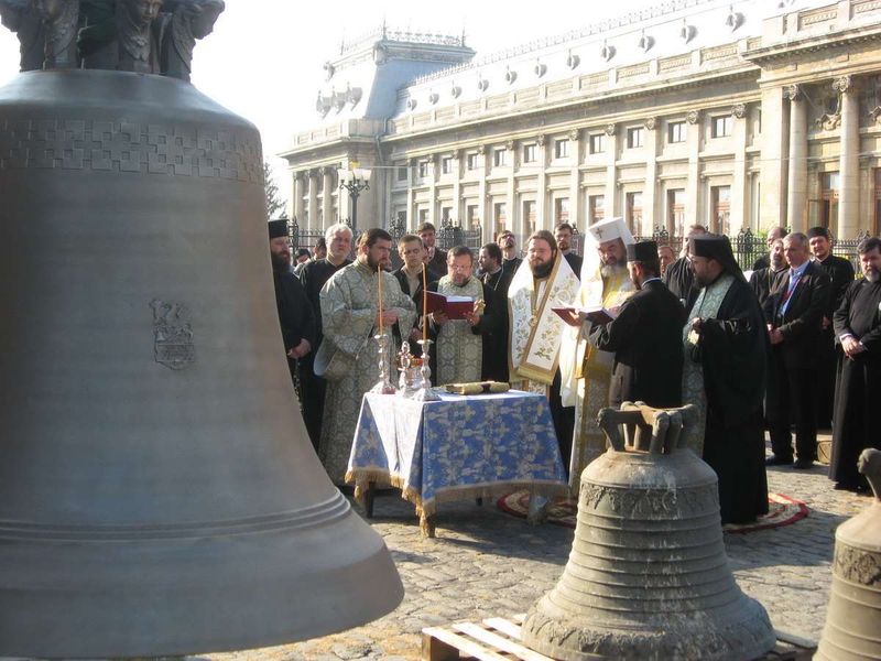 Austriecii au livrat clopote pentru mai mult de 100 de biserici si manastiri din Romania