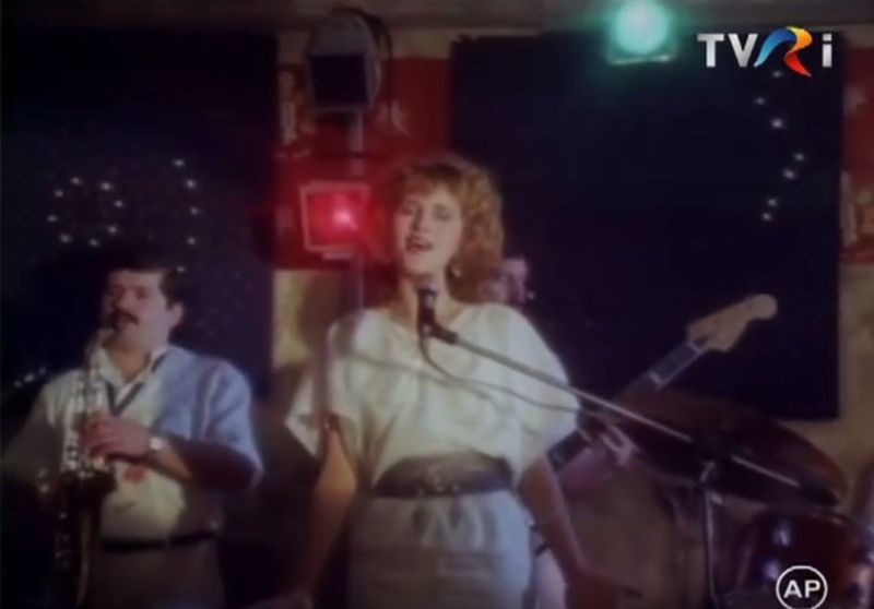 Artista avea 21 de ani si juca rolul unei cantarete