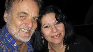 Elena Carstea a devenit agent imobiliar in America.  "Rezolva orice problema si ii place sa munceasca pana la epuizare!"