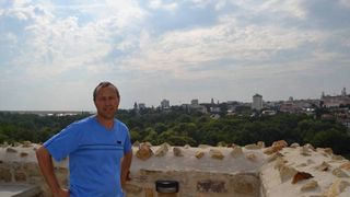 Se sinucid gardienii de la penitenciarul Poarta Alba. Unul s-a spanzurat si altul si-a dat foc in masina