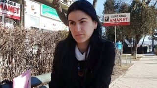 O mama din Iasi a ajuns la capatul puterilor: "M-a batut de fata cu copiii, iar acum trebuie sa platesc 15.000 de lei". Femeia trece printr-un adevarat cosmar