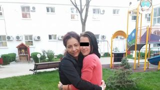 Duminica, ea merge in vizita la spital