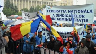Sindicalistii din administratie ameninta cu proteste daca nu se schimba proiectul Legii salarizarii unitare