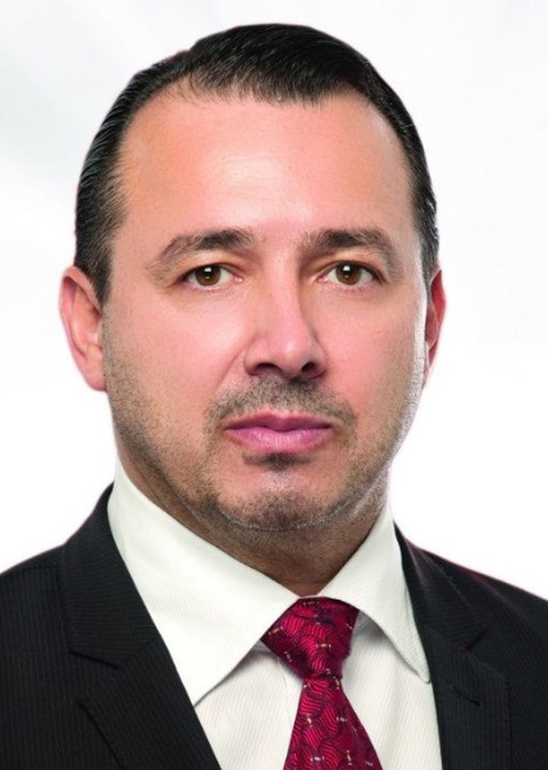 Catalin Radulescu, un deputat excentric