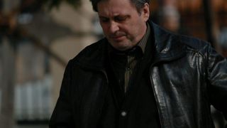 Cornel Gales a mers noaptea la cimitir, la mormantul sotiei sale! Ceva uluitor s-a intamplat in momentul in care a inceput sa o jeleasca