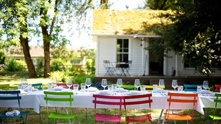 Unde au plecat mii de turisti romani sa petreaca Pastele. "Nu avem bani de Romania"