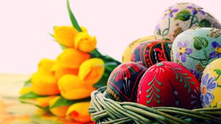 Echipa Stirile Kanal D va ureaza Paste fericit!