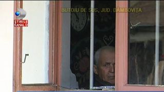 Sarbatori amare pentru un batranel. Nu si-a vazut fiicele de 30 de ani, iar de Paste a stat cu ochii pe usa, in speranta ca ele ii vor calca pragul