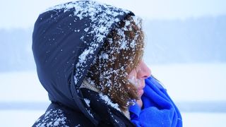 Cod portocaliu de ninsori si viscol pentru cinci judete din zona Carpatilor Meridionali si a Muntilor Banatului