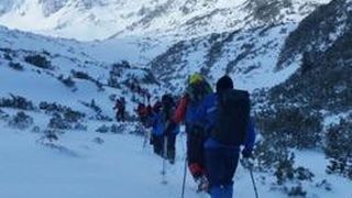 Salvamontistii au plecat sa recupereze cadavrele celor doi copii morti in avalansa. Ce postase Dor Geta Popescu pe Facebook, inainte sa moara