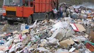 Romania, data in judecata de Comisia Europeana din cauza gunoaielor