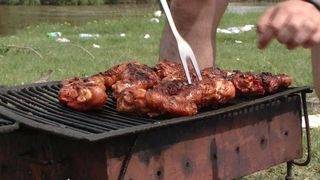 Cati bani sunt dispus romanii sa cheltuie in minivacanta de 1 Mai si care sunt destinatiile preferate de majoritate