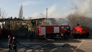 Incendiu la un restaurant din Bucuresti. Acelasi local a luat foc si acum o luna
