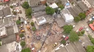 O cladire de sase etaje s-a prabusit intr-un oras din nordul Columbiei. Locatarii au fost prinsi sub daramaturi