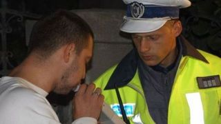 Teribilismul de 1 Mai, sanctionat. 500 de soferi au ramas fara permise de conducere in prima zi a lunii mai