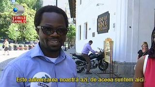 Am ajuns sa o traim si pe asta! Bucurestiul, invadat de turisti straini - "Ne plac femeile de aici si preturile mici!"