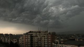 ANM a emis cod galben de furtuna in Bucuresti