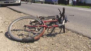 Un gorjean de 55 de ani a fost amendat cu 750 de lei de politia rutiera dupa ce a fost inregistrat de radar in timp ce mergea cu bicicleta - Ce spune politistul care l-a amendat