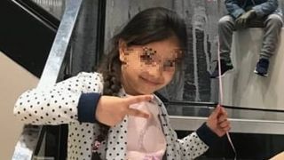 Fetita romanca, furata din greseala la Londra. Hotul a furat masina tatalui cu tot cu copil