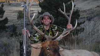 Fiul cel mare al lui Donald Trump se afla in Alba, unde a participat la o partida de vanatoare si a vizitat un castel