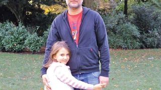 Iti sfasie inima! Mesajul cutremurator postat de cantaretul Mihai Onila la sapte luni de la moartea fiicei lui