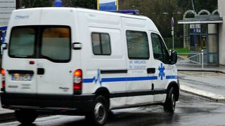 Doi romani au murit intr-un accident din Franta