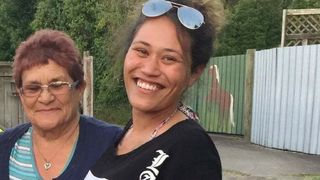 "Am impresia ca am nascut un extraterestru". Ce au scos medicii din abdomenul unei tinere care parea insarcinata in luna a 9-a