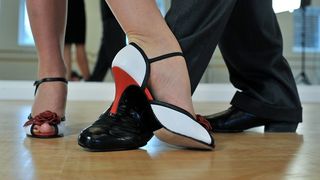 Un tanar din Moldova a avut parte de un sfarsit cumplit dupa ce a invitat o fata la dans. "Cand am ajuns, era deja mort"