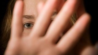 CEDO condamna Romania la plata a 9.600 de euro intr-o cauza privind violenta in familie. Victima, o femeie cu patru copii agresata de sot