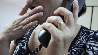 Sibiu: Patru barbati prinsi cand incercau sa insele o persoana prin "metoda accidentul"