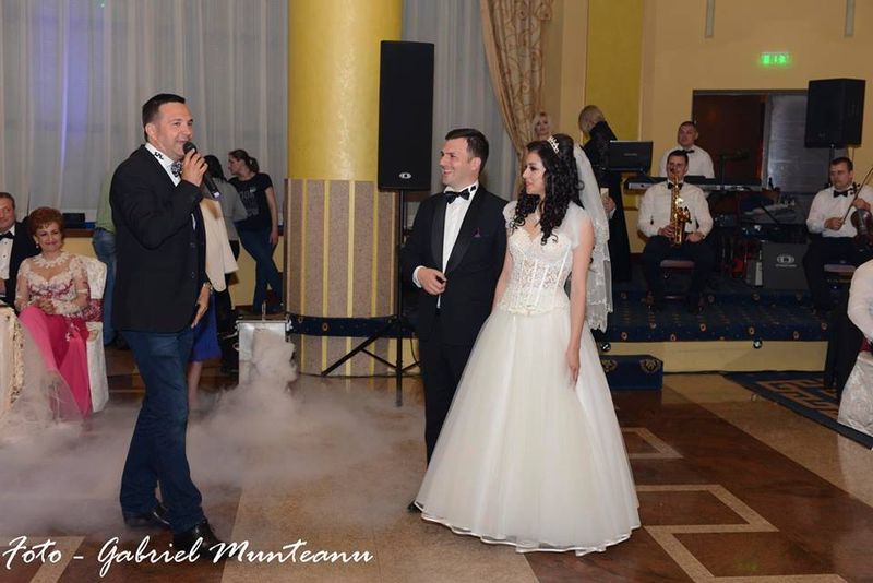 Daniel Buzdugan, la nunta Andreei Arcan (foto: vestea.ro)