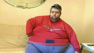 Costel, barbatul de 38 de ani care cantareste peste 260 de kilograme, a primit o sansa la viata! Medicii au decis sa il opereze