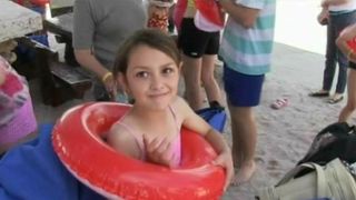 Cum au reactionat cativa copii necajiti cand au vazut pentru prima data marea! Imaginile care iti vor aduce lacrimi in ochi