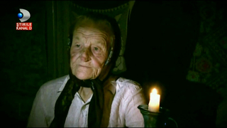 In 2017, traiesc la fel ca in evul mediu. Este drama familiilor condamnate la o viata grea, fara curent electric, intr-un sat din judetul Cluj.