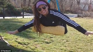 Crima care a ingrozit intreaga lume! Si-a ucis copiii, apoi a incendiat casa si s-a impuscat in cap