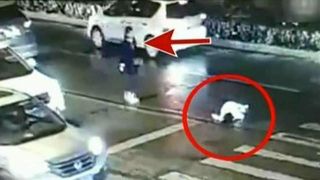 A dat cu masina peste ea si a fugit! Ce fac ceilalti oameni cand vad femeia nu se ridica. Imagini socante