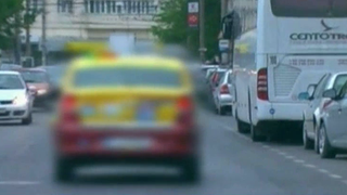 Cum au ajuns sa fure taximetristii din Bucuresti. Uite cum te pacalesc la curse si cum masluiesc bonurile fiscale. "Ceea ce fac ei se numeste frauda!"