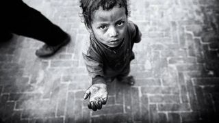 Peste 33% dintre copiii romani cu varsta de pana in sase ani sufera de privare materiala severa - Raportul care ne pune pe aceeasi treapta cu tarile sarace din lume