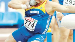 Gheorghe Guset, campionul decedat la 49 de ani, supravietuise unui accident rutier! Masina atletului fusese lovita frontal de un alt autoturism, pe drumul spre Poiana Brasov