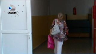Caz halucinant la Constanta. O profesoara cu probleme psihice grave le vorbeste copiilor despre blesteme si morti