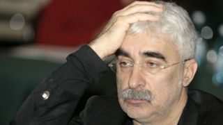 Procurorii militari despre Adrian Sarbu: A solicitat ministrului Apararii sa-i puna la dispozitie 20 de kilograme de trotil pentru a-i arunca in aer pe protestatari