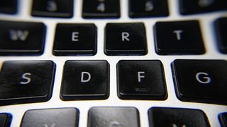 O tanara din Timis a inselat un norvegian cu 30.000 de euro. Cum a procedat