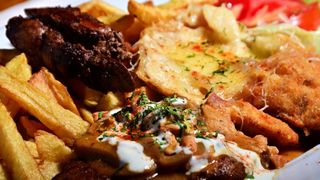 Ce NU trebuie sa mananci niciodata intr-un restaurant. Astea sunt sfaturile unuia dintre cei mai celebri bucatari