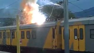 Un copil din Buzau a murit, in timp ce voia sa isi faca un selfie pe tren