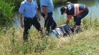 Descoperire macabra in Iasi. Un barbat a fost gasit cu capul zdrobit intr-un sant