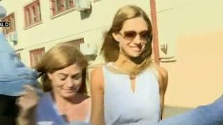 Iubita lui Cristian Boureanu, in vizita la iubitul arestat! Laura Dinca abia asteapta ca fostul deputat sa-si rezolve problemele cu legea si sa il ia de barbat