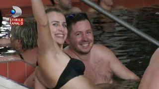 O vacanta de o saptamana la ei costa cat un weekend la Mamaia. Cea mai mare statiune turistica din Ungaria este luata cu asalt de mii de romani, care aleg aceasta destinatie pentru serviciile de calitate la preturi avantajoase.