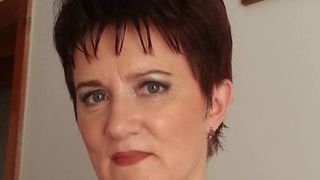 Sotia unui politist a fost prinsa copiind la examenul organizat de Agentia Nationala a Functionarilor Publici