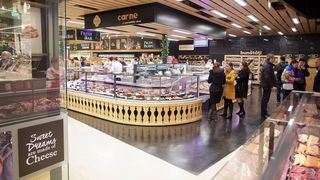 Alerta cu bomba la un magazin din Capitala, falsa