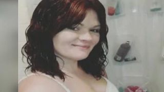 Sapte frati au ramas orfani, dupa ce mama lor a fost gasita moarta, cu o zgarda de caine la gat